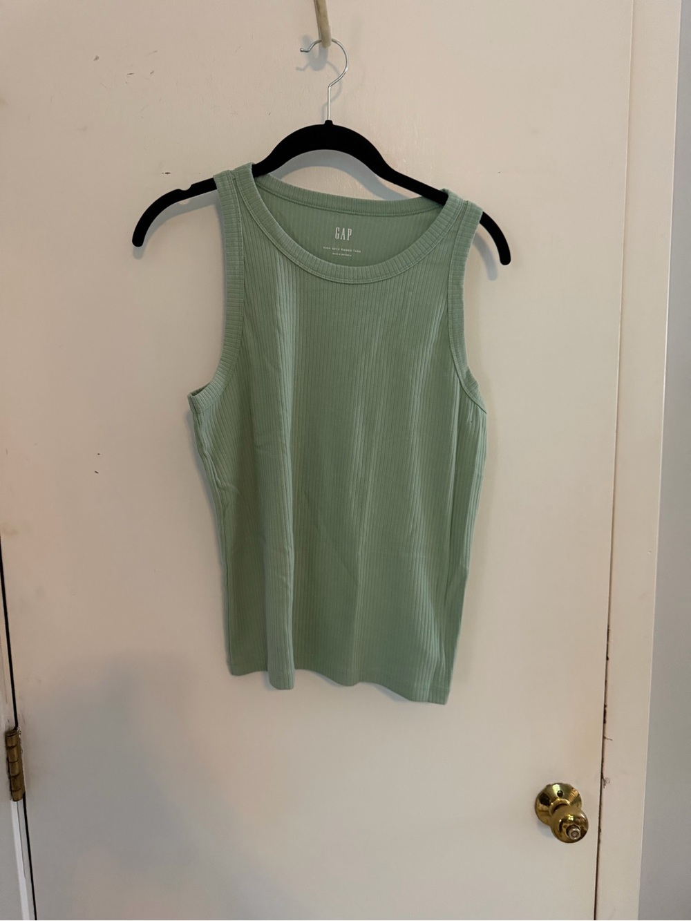 GAP Women's Ribbed Tank Top in Light Green | Large
